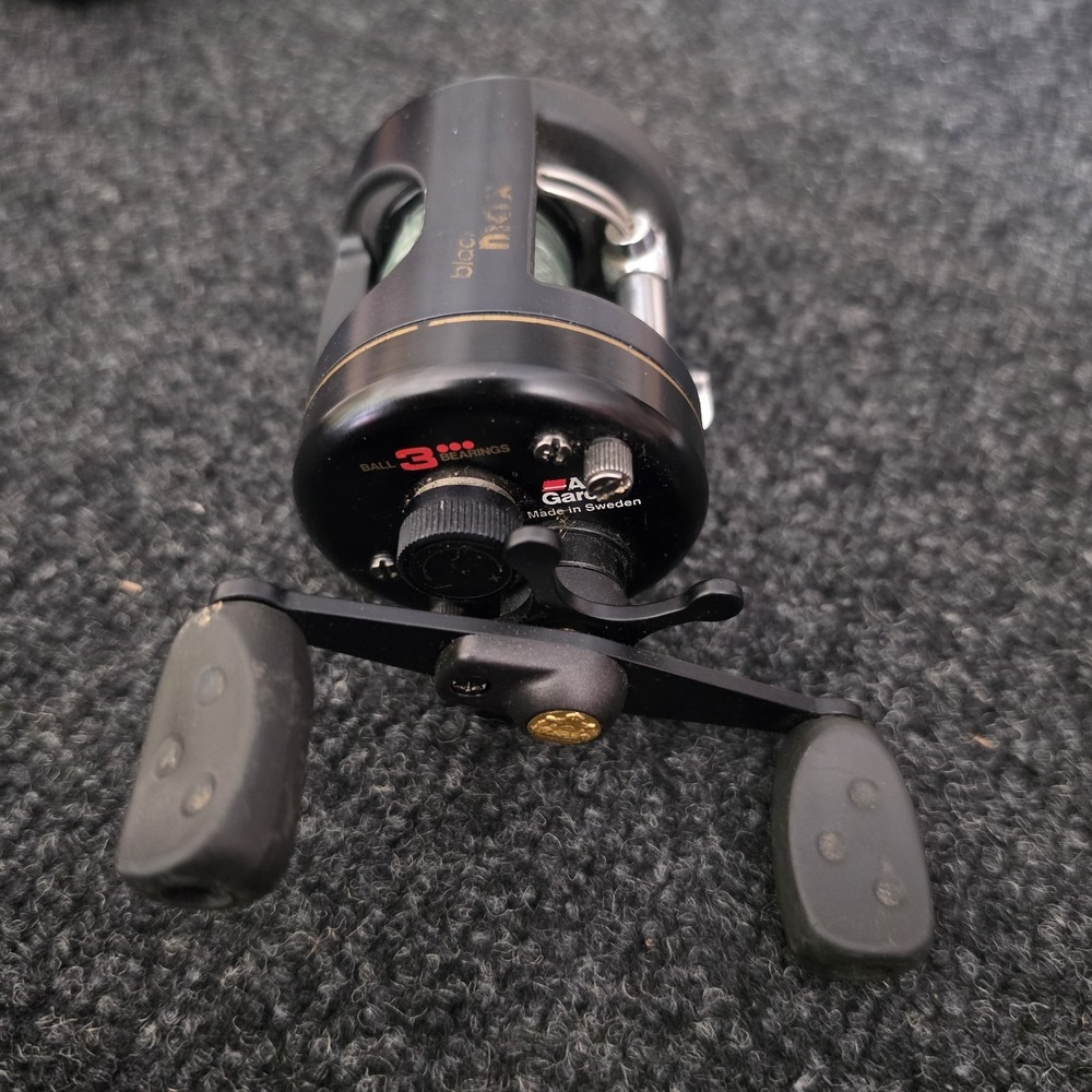 Vintage Abu Garcia Ambassadeur Black Pro Max Aluminum Baitcasting Sweden